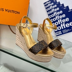 Louis Vuitton Sandals